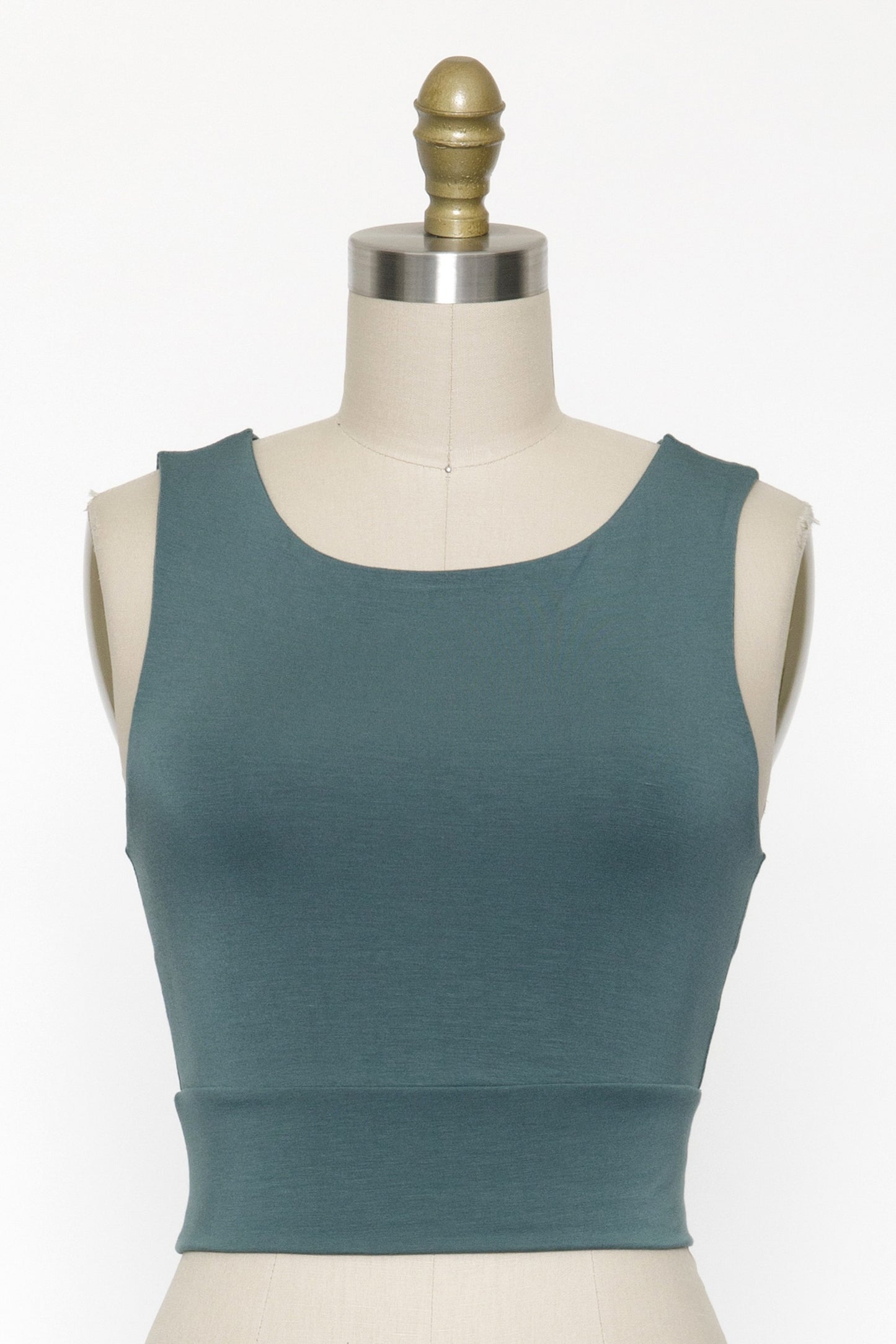Essential Hi Neck Crop
