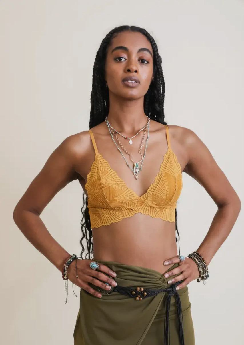 Butterfly Scallop Lace Bralette