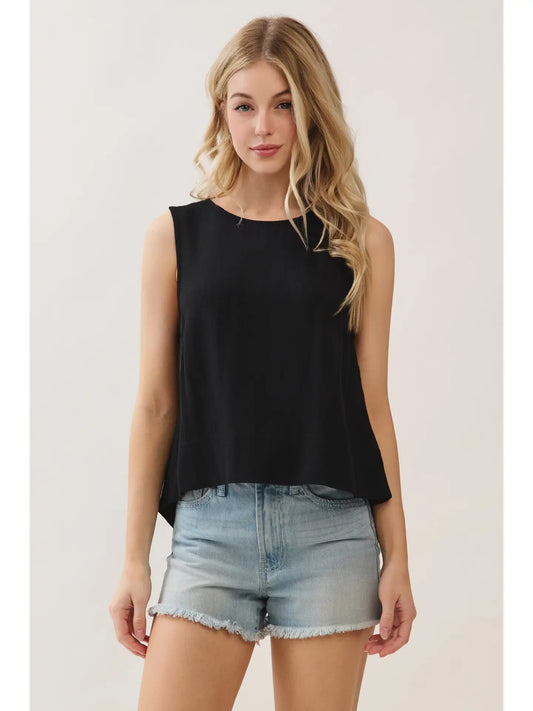 Round Neck Back Keyhole Sleeveless Top